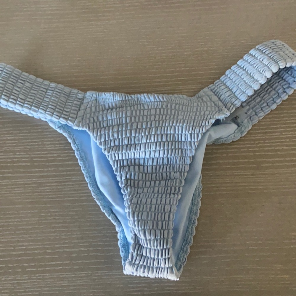 Montce Bottoms Only